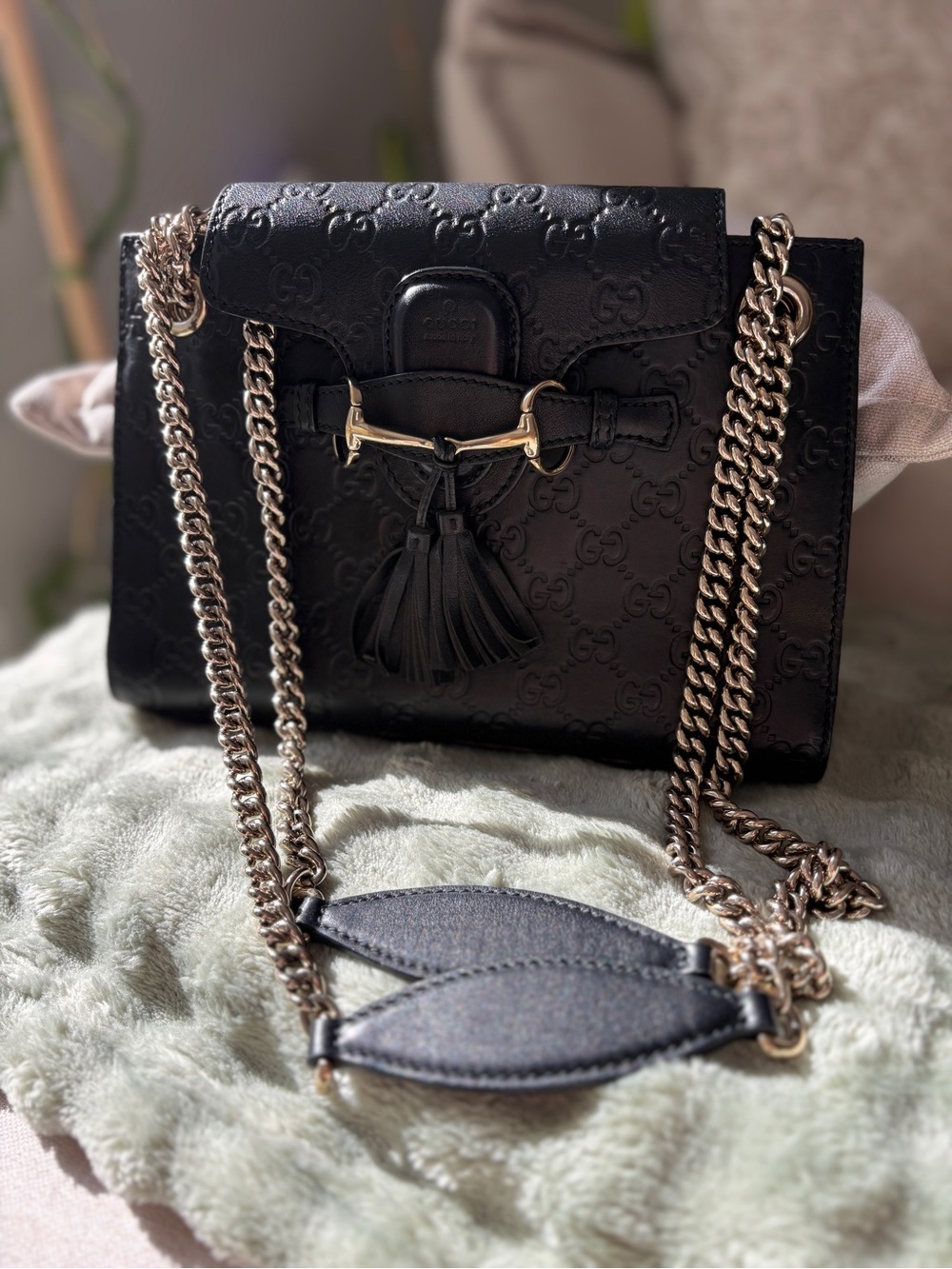 Gucci Black Embossed Leather Shoulder Bag with Gold-Tone Chain
